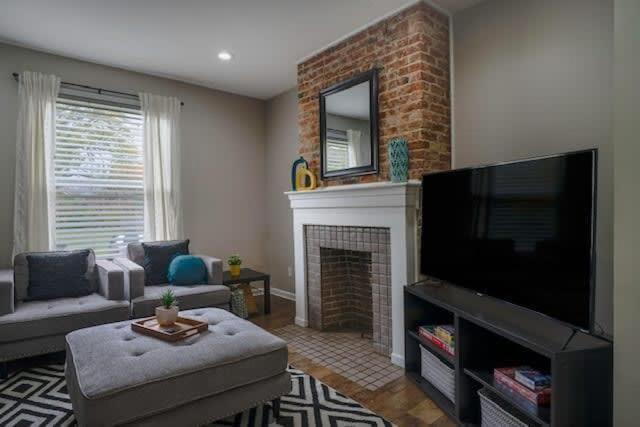 Holiday home Housepitality - The Lilley Pad - Near Downtown *